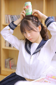 天降女子从2楼掉了下来